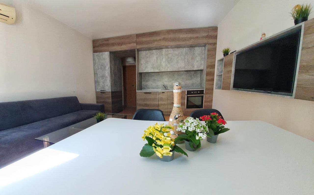 Apartments In Atlantic Pomorie Ngoại thất bức ảnh